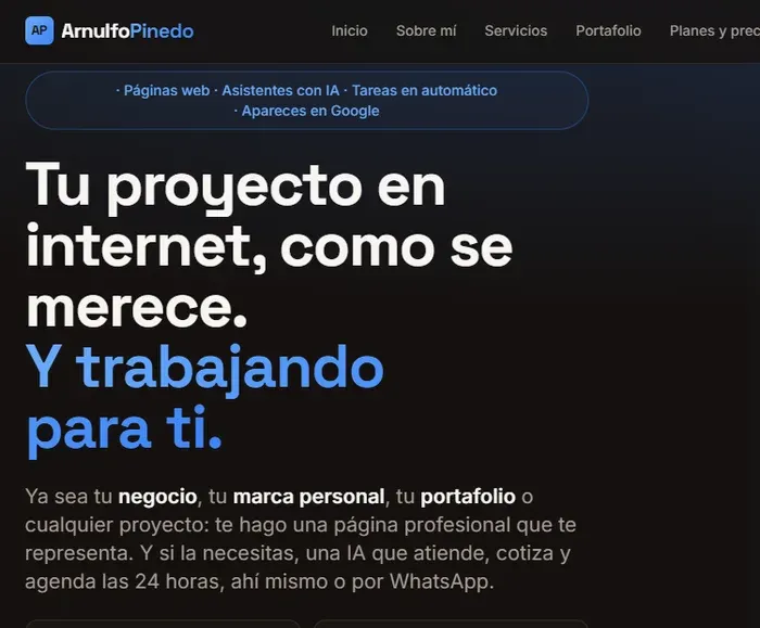 Captura del sitio arnulfopinedo.com: barra de navegación, cápsula de servicios y titular